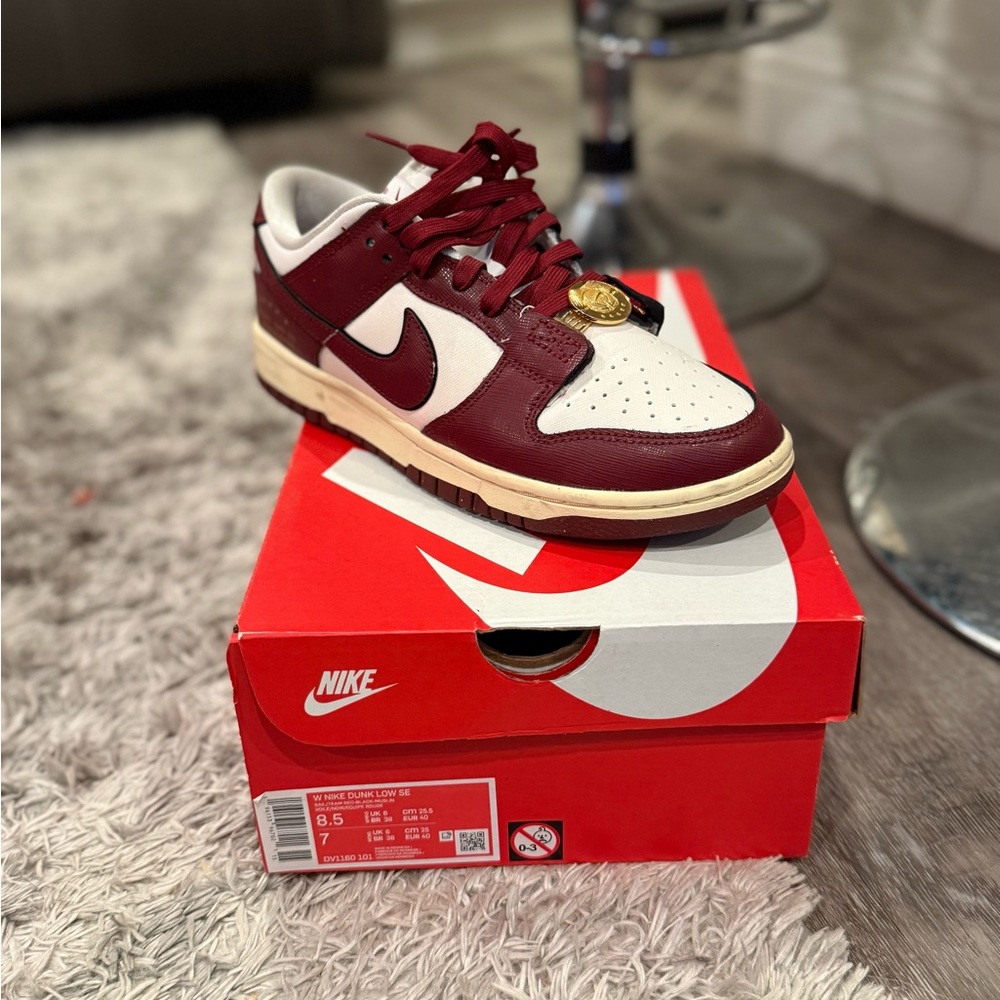 Nike Dunk Low SE
